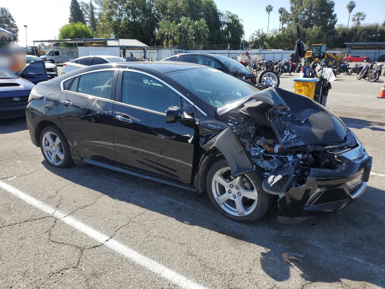 1G1RC6S56KU131058 2019 Chevrolet Volt Lt