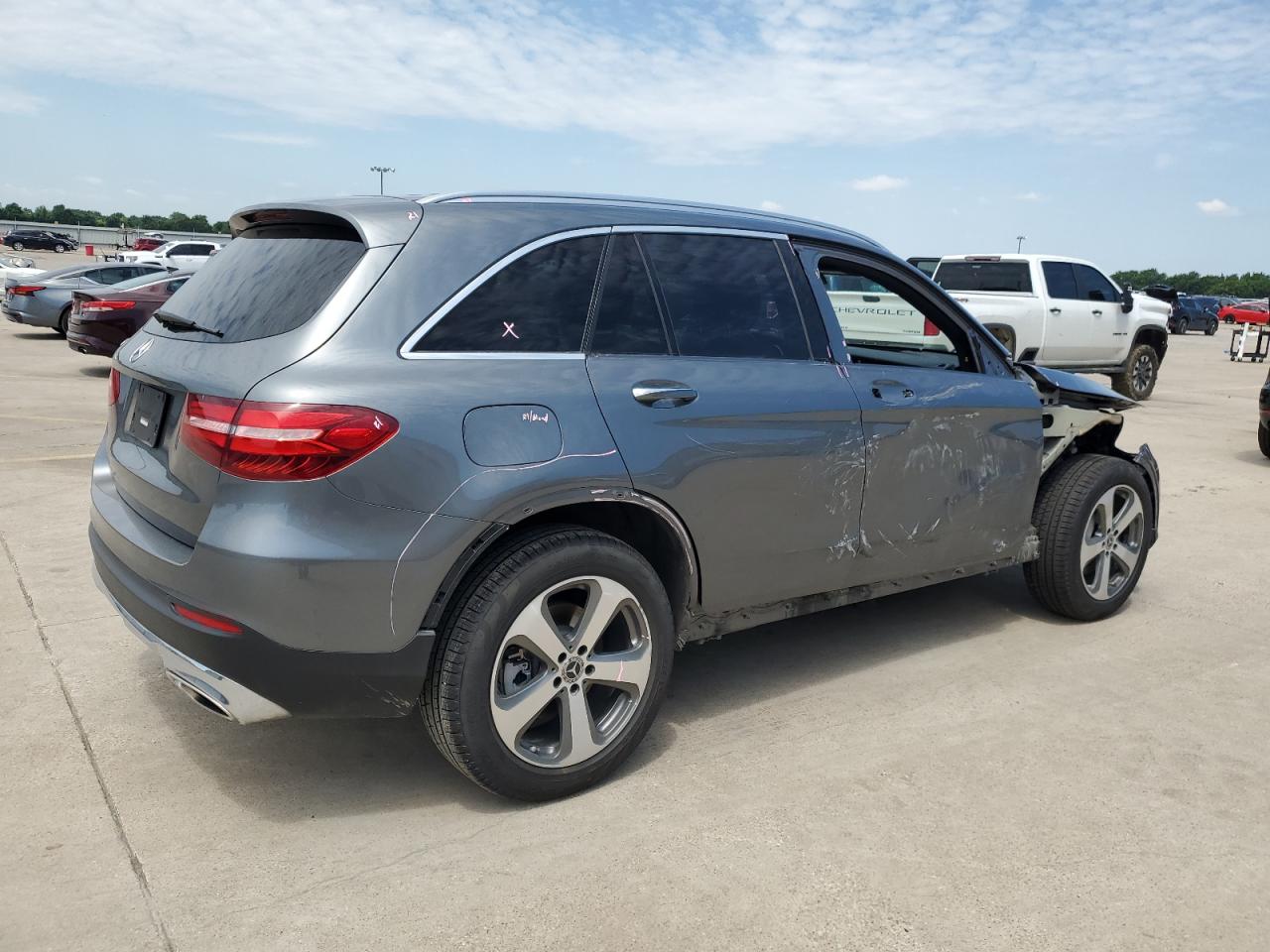 WDC0G4JB2HV012632 2017 Mercedes-Benz Glc 300