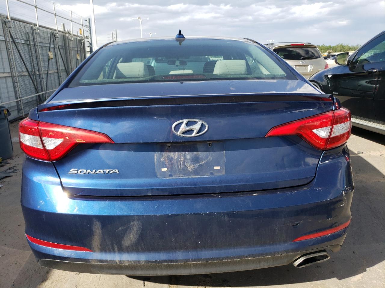 5NPE24AF1GH396897 2016 Hyundai Sonata Se