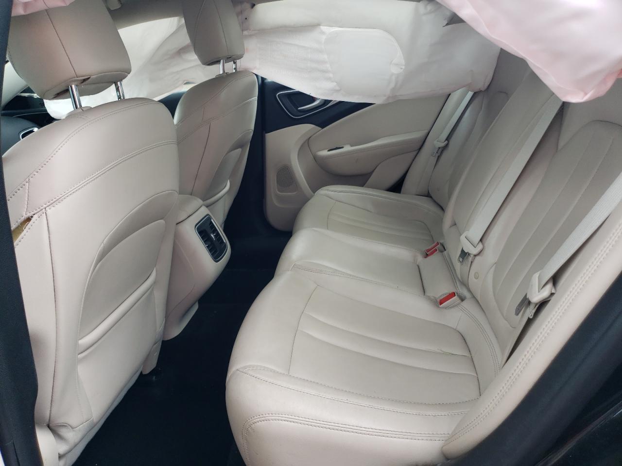 1C3CCCCB6FN538608 2015 Chrysler 200 C