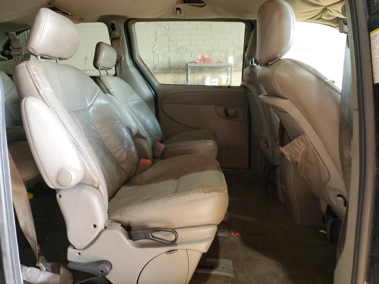 2C4GP74L52R717414 2002 Chrysler Town & Country Ex