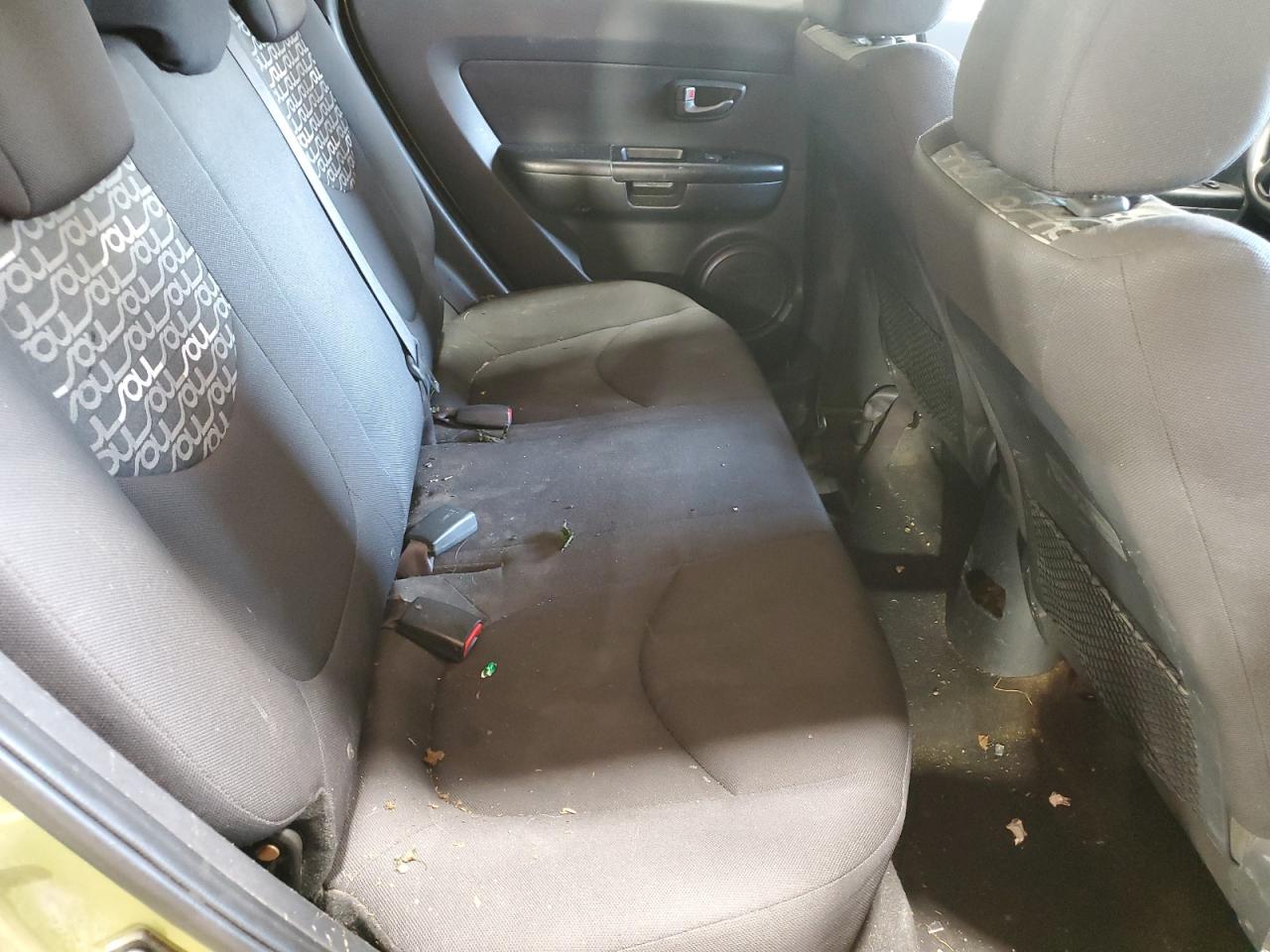 KNDJT2A27A7108843 2010 Kia Soul +