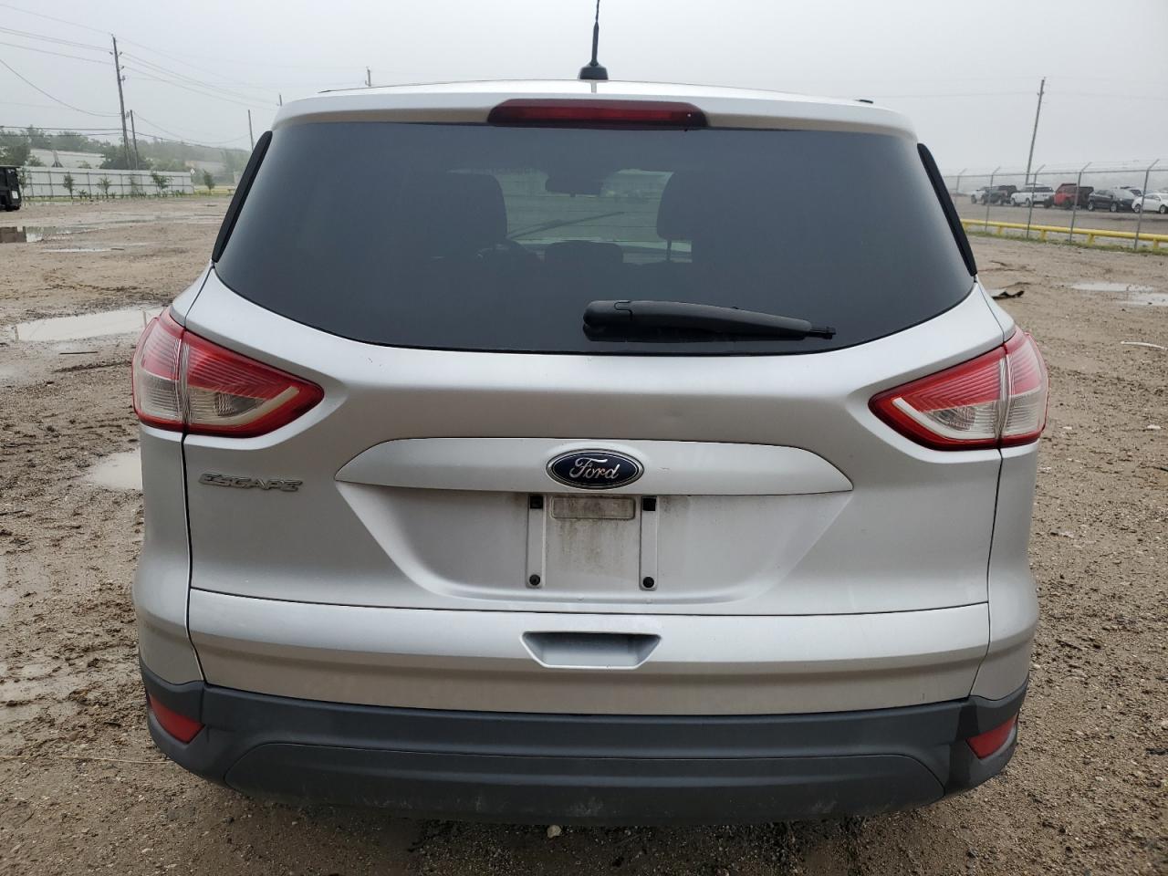 1FMCU0F7XDUB81852 2013 Ford Escape S