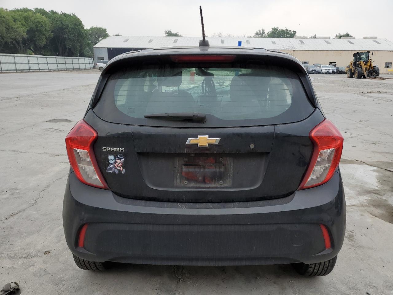 KL8CB6SA8KC706921 2019 Chevrolet Spark Ls