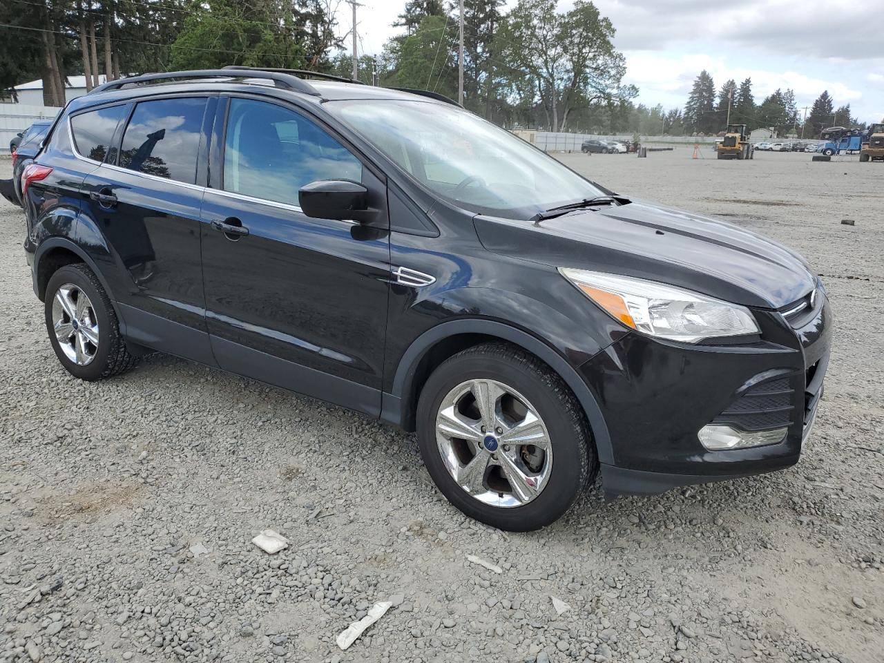 1FMCU9GX8FUB32087 2015 Ford Escape Se