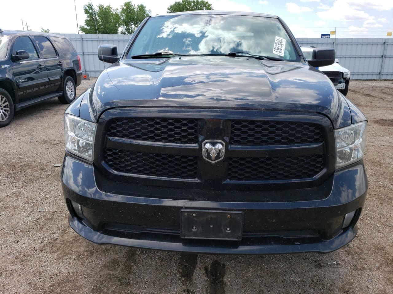 1C6RR7KT6FS572630 2015 Ram 1500 St