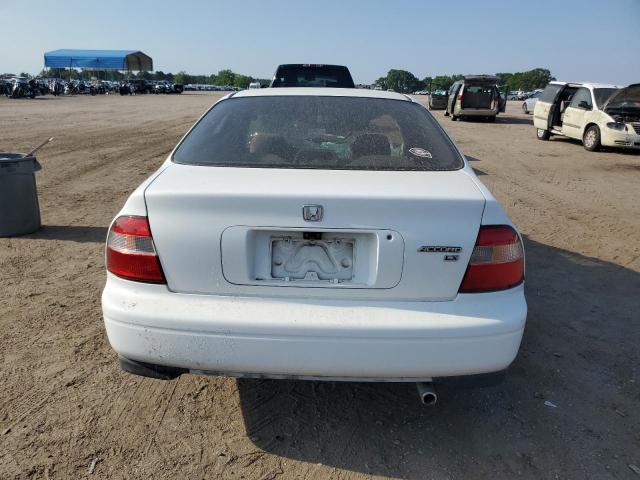 1994 Honda Accord Lx VIN: 1HGCD5644RA051020 Lot: 53280694