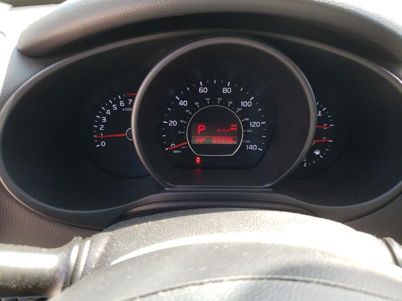 KNDJP3A51G7400985 2016 Kia Soul +