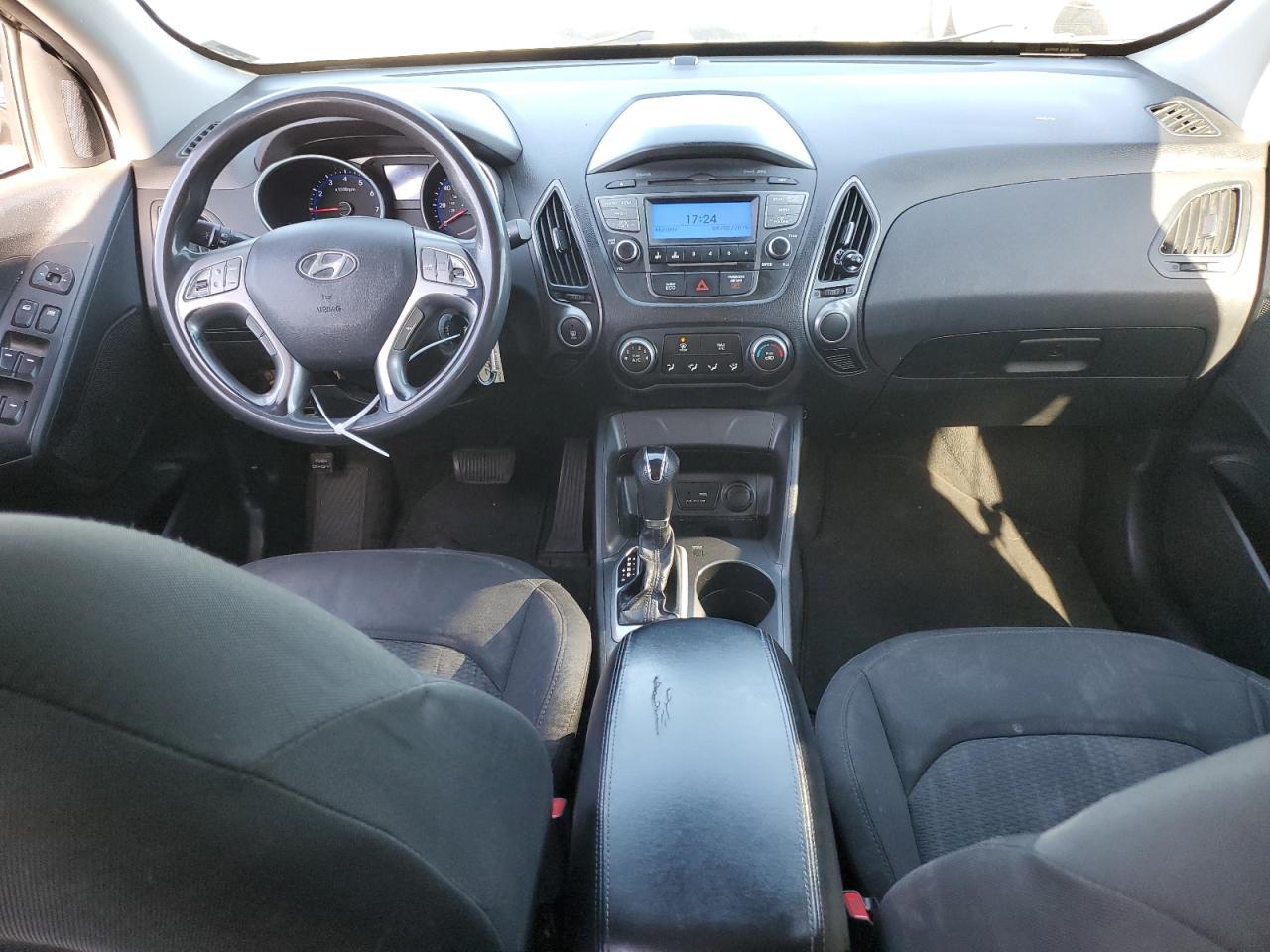 KM8JT3AF3FU069763 2015 Hyundai Tucson Gls