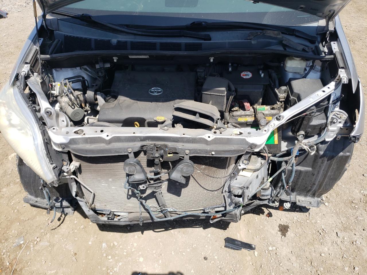 5TDYK3DC4BS006208 2011 Toyota Sienna Xle