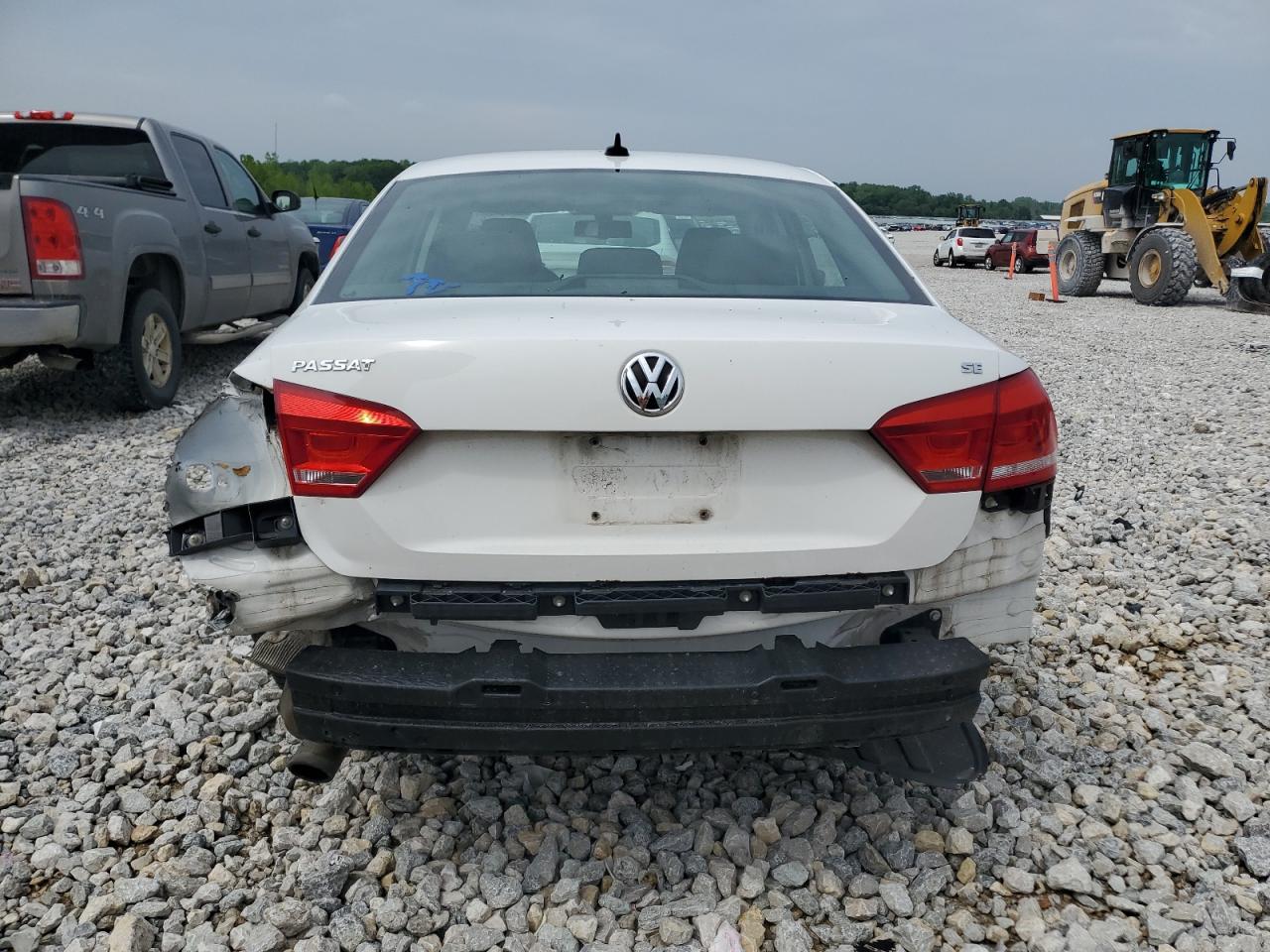 1VWBP7A36DC108548 2013 Volkswagen Passat Se