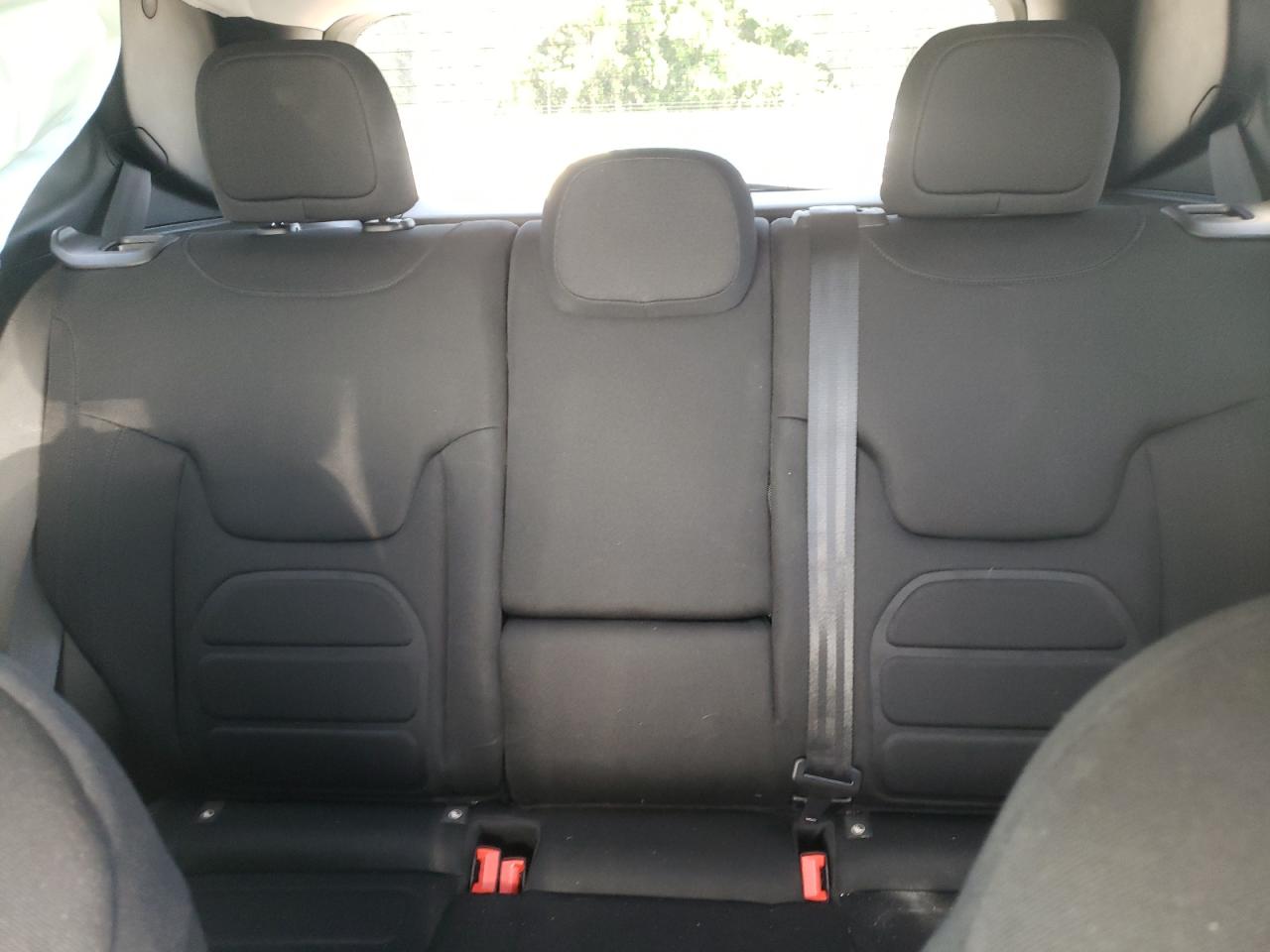 ZACNJABB3LPL68255 2020 Jeep Renegade Latitude