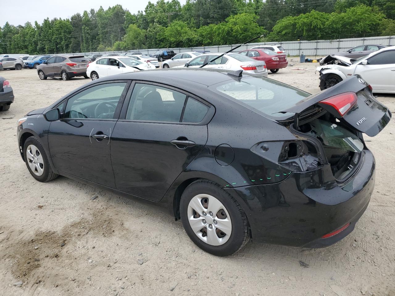 3KPFL4A72JE251390 2018 Kia Forte Lx