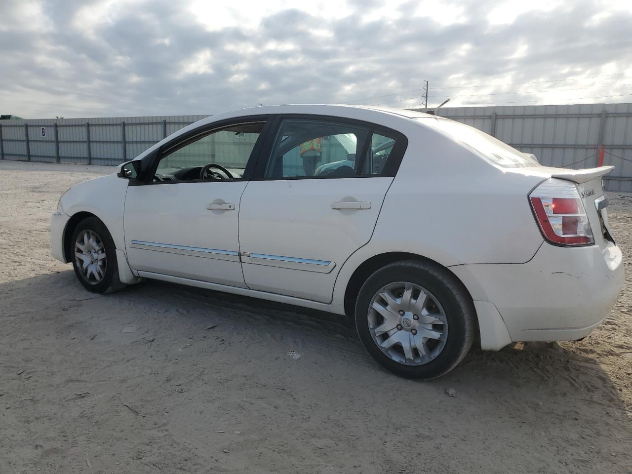 3N1AB6APXCL752263 2012 Nissan Sentra 2.0