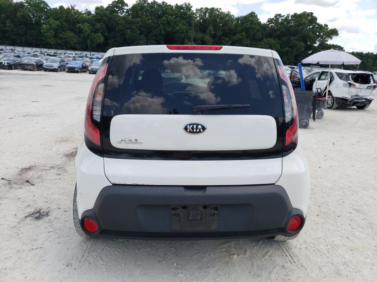 KNDJN2A2XF7138369 2015 Kia Soul