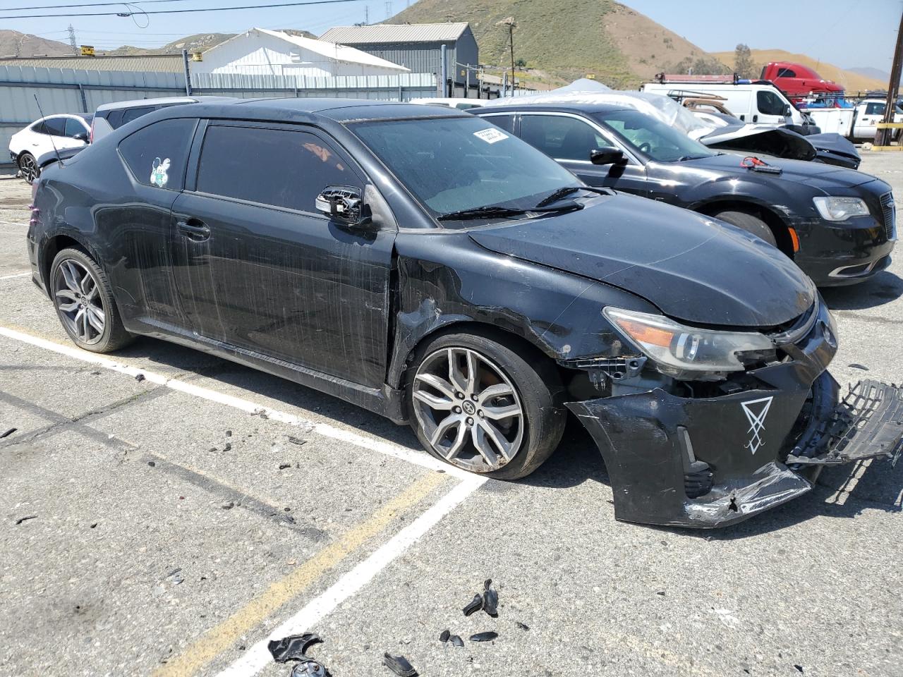 JTKJF5C73GJ021897 2016 Toyota Scion Tc