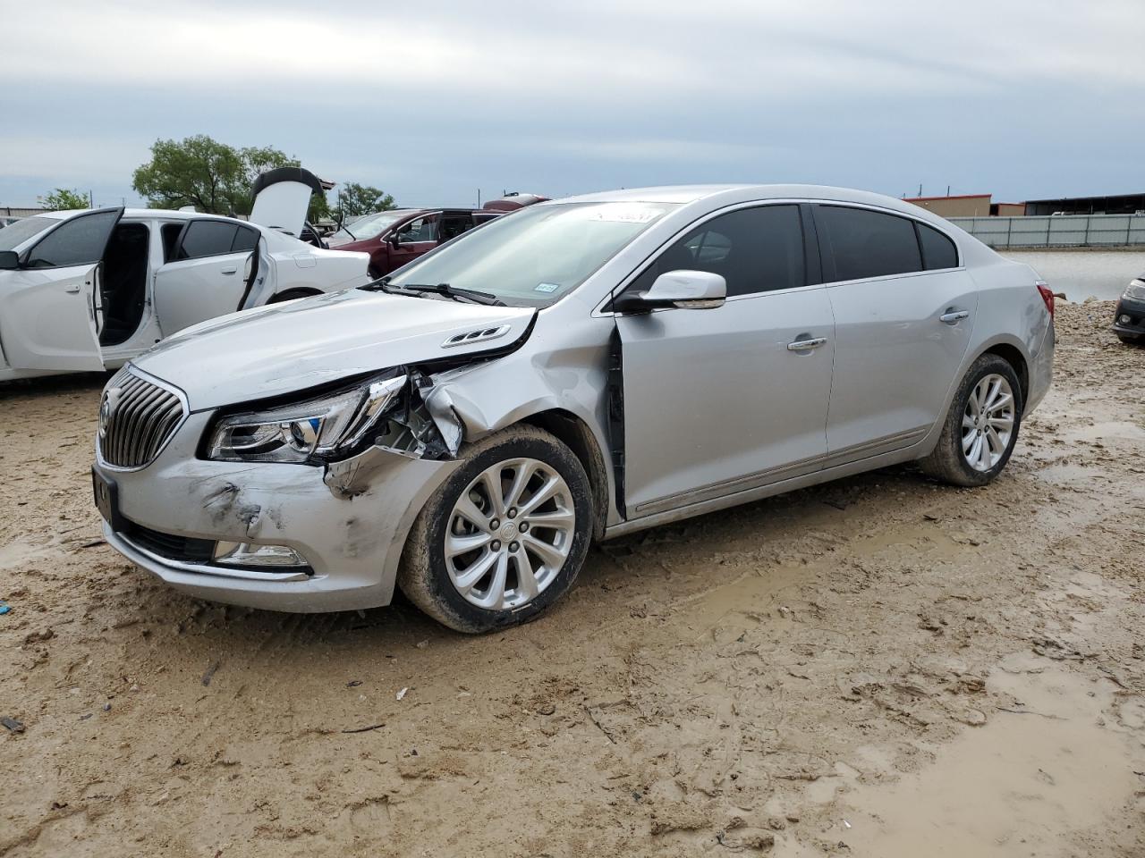 1G4GB5G38FF221904 2015 Buick Lacrosse