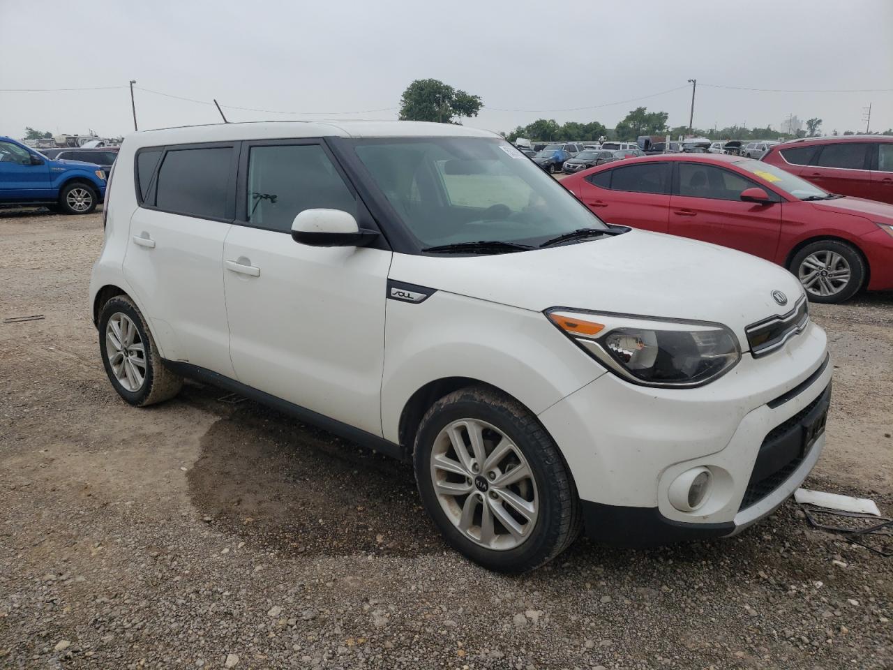 KNDJP3A57J7901435 2018 Kia Soul +