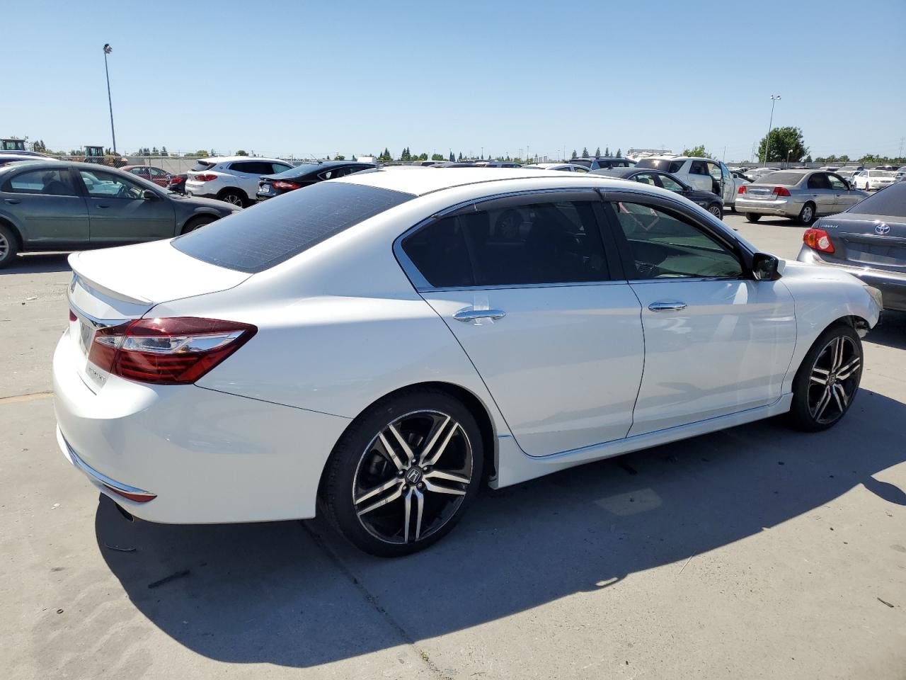 1HGCR2F53HA106158 2017 Honda Accord Sport