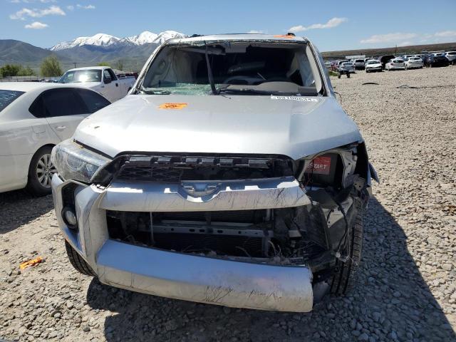 2019 Toyota 4Runner Sr5 VIN: JTEBU5JRXK5737392 Lot: 53100634