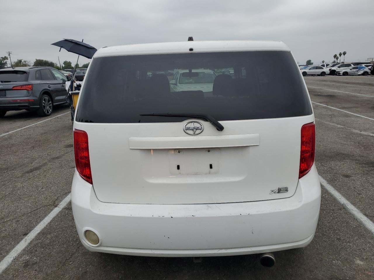 JTLKE50E581021035 2008 Toyota Scion Xb