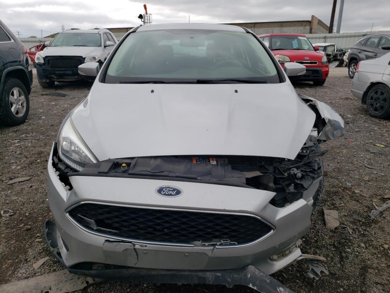 1FADP3K27HL336368 2017 Ford Focus Se