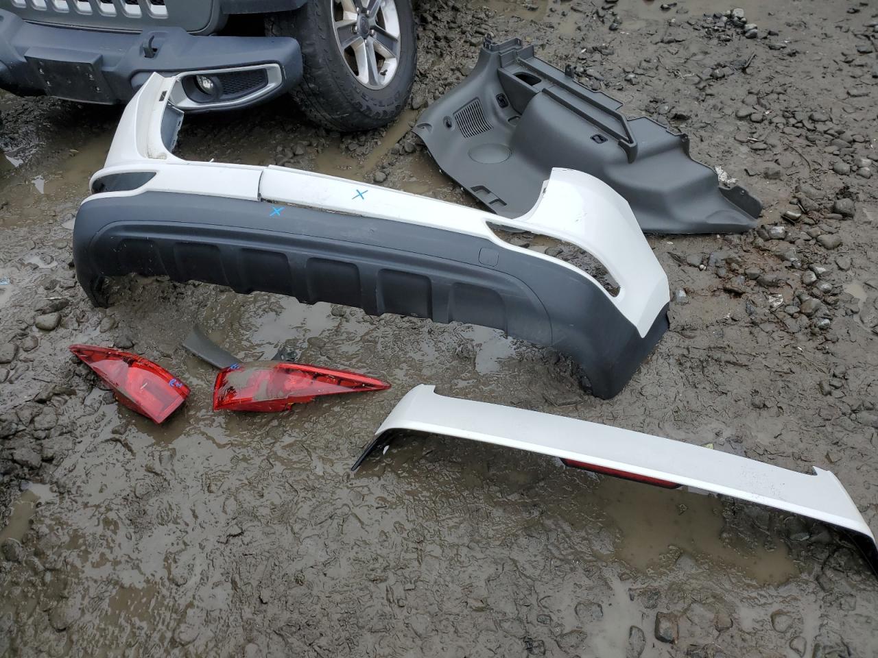 KNDPMCAC6K7607057 2019 Kia Sportage Lx