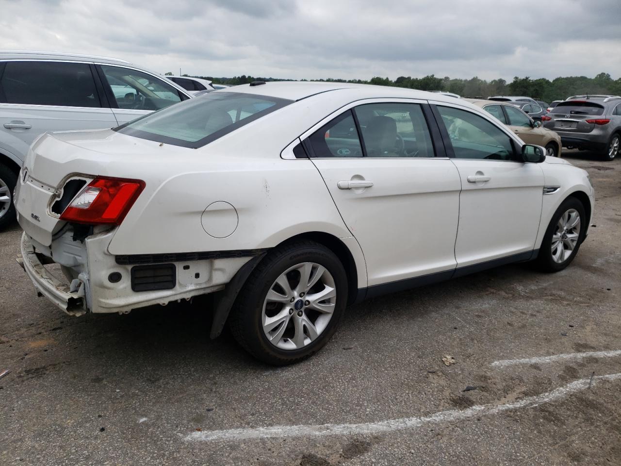 1FAHP2EW9CG121084 2012 Ford Taurus Sel