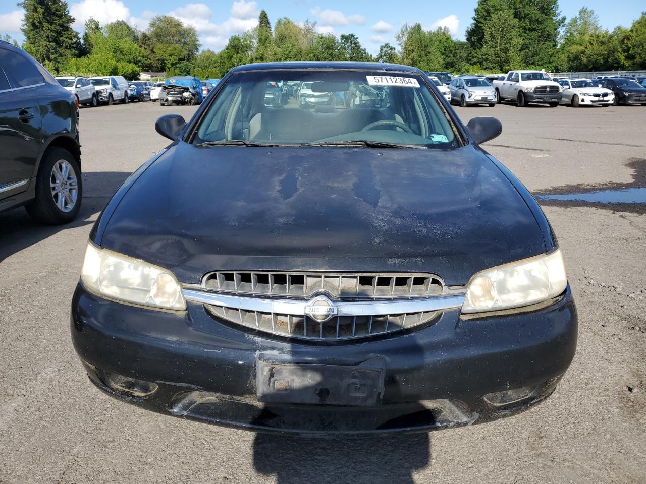 1N4DL01DX1C130562 2001 Nissan Altima Xe