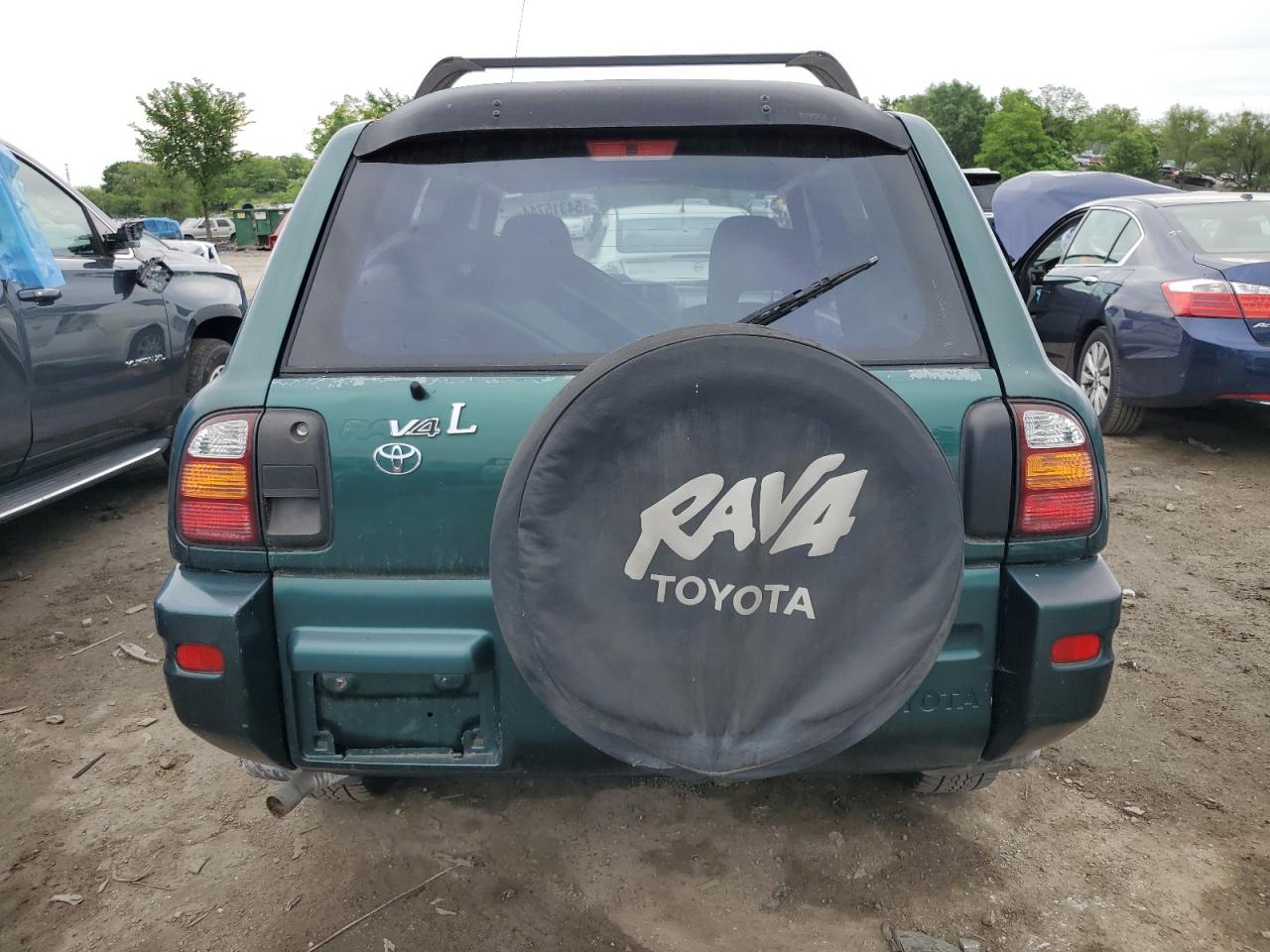 JT3HP10VXX7139199 1999 Toyota Rav4