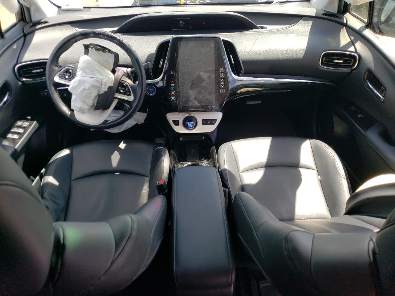 JTDKARFP7J3087023 2018 Toyota Prius Prime