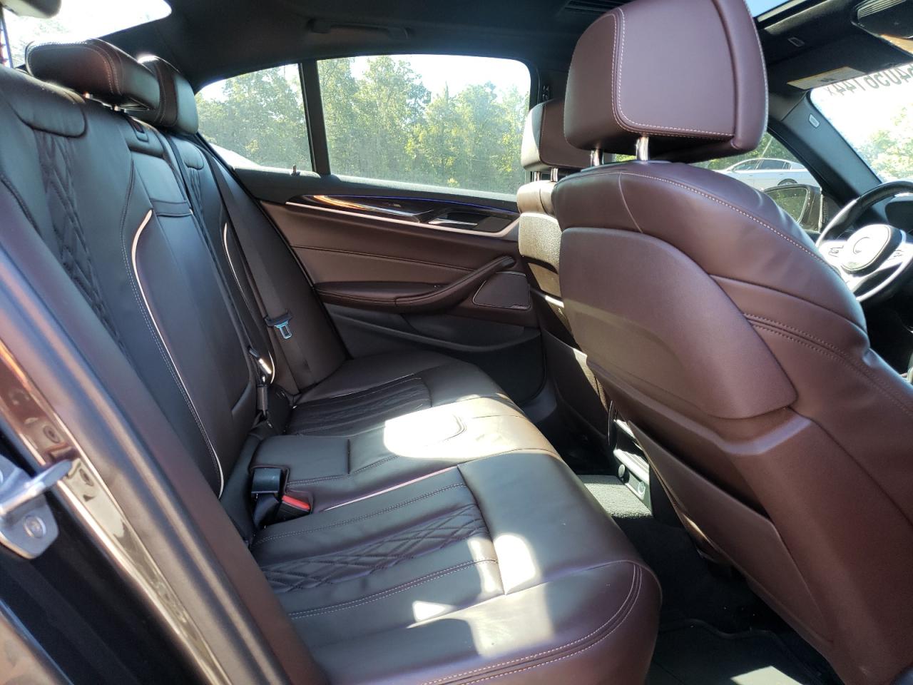 WBAJE7C30HG890911 2017 BMW 540 Xi