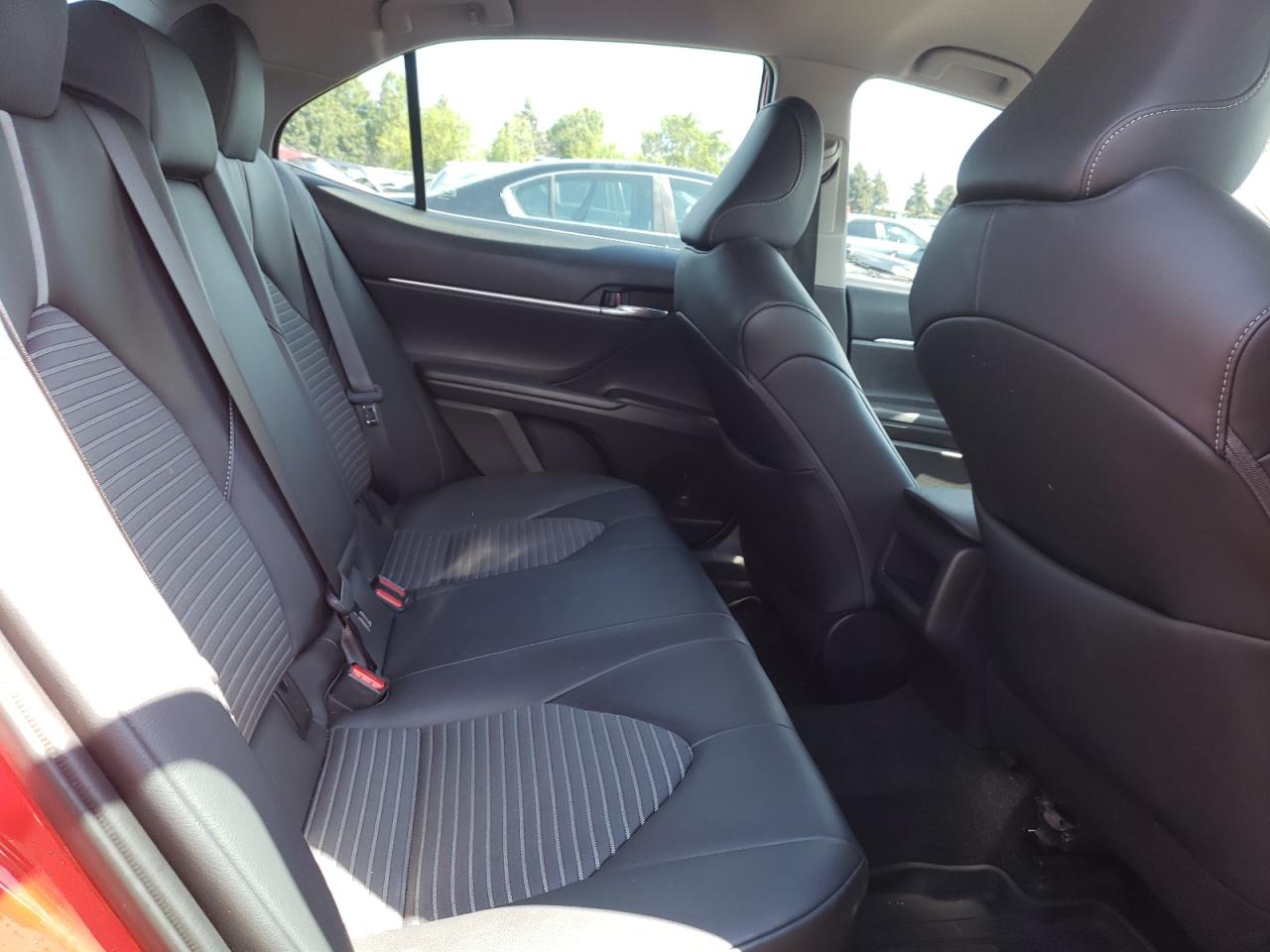 4T1G11AK8MU430113 2021 Toyota Camry Se