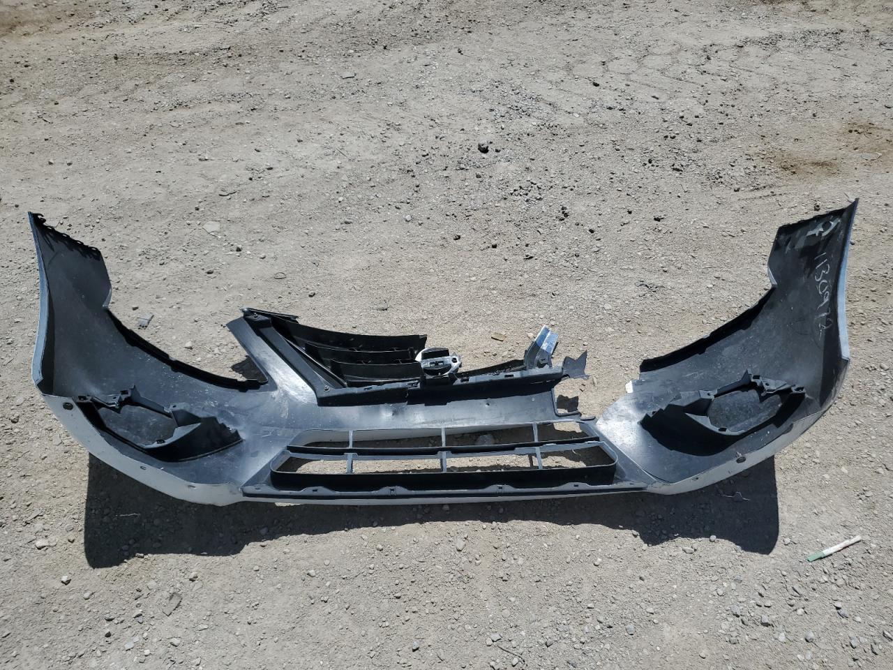 3N1CN7APXJL827563 2018 Nissan Versa S