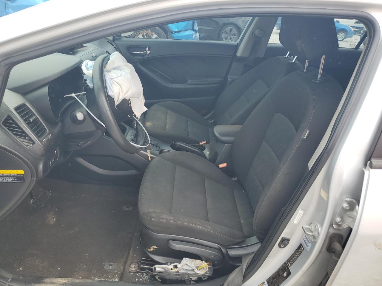 KNAFK4A66G5472664 2016 Kia Forte Lx