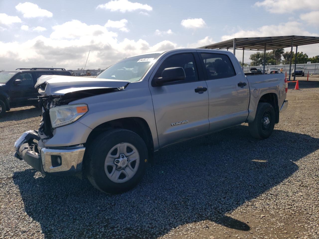 5TFEM5F15EX073984 2014 Toyota Tundra Crewmax Sr5