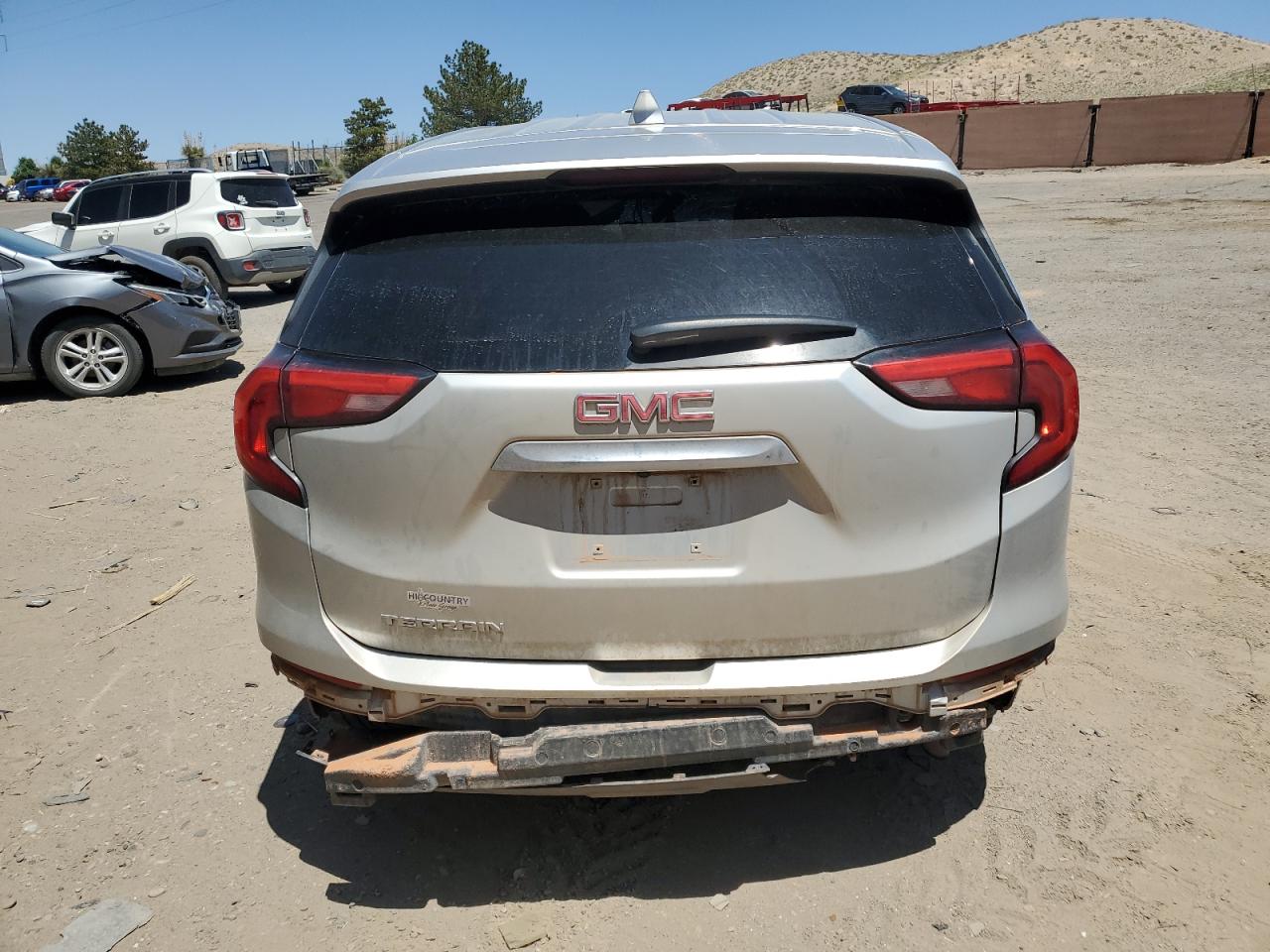 3GKALMEV9JL383131 2018 GMC Terrain Sle