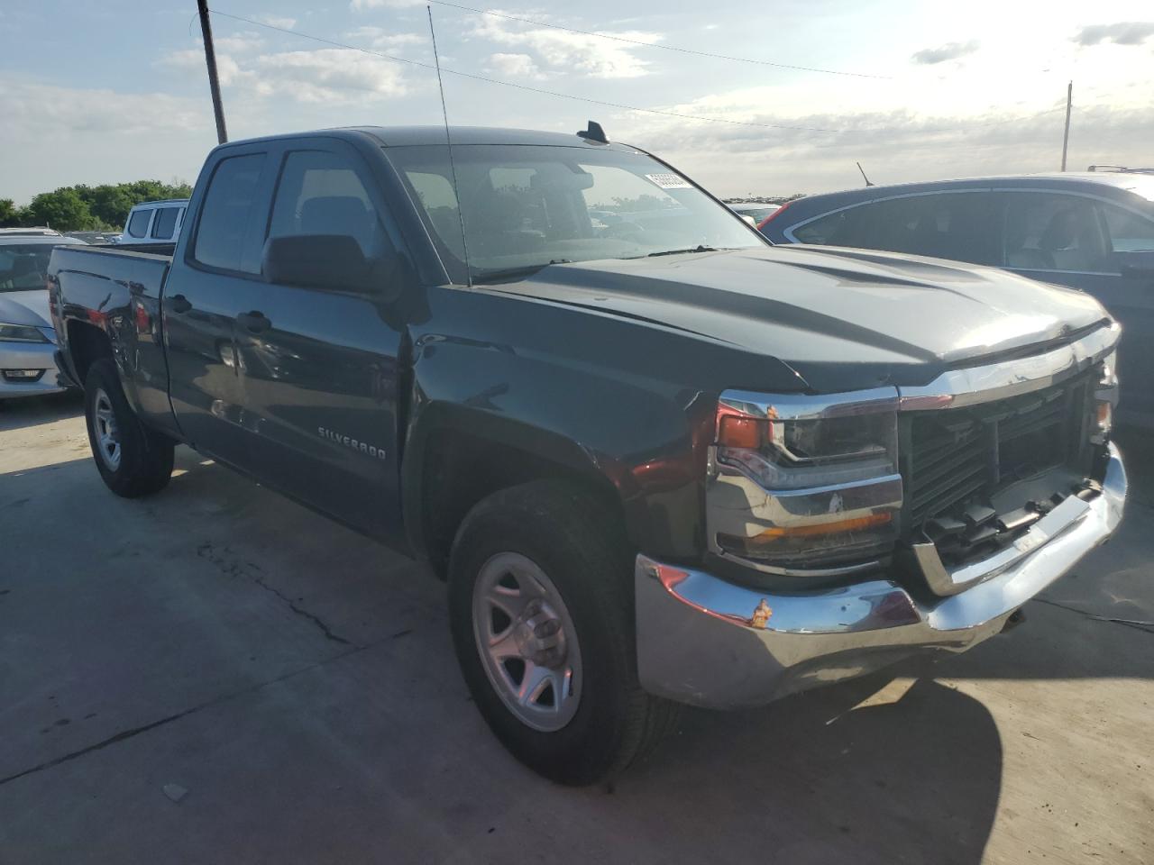 1GCRCNEH9JZ311790 2018 Chevrolet Silverado C1500