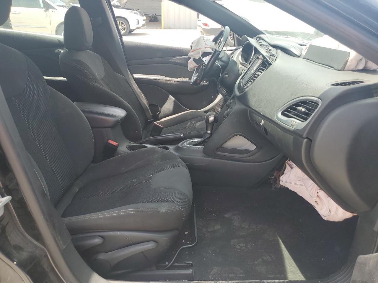 1C3CDFBB5GD539577 2016 Dodge Dart Sxt