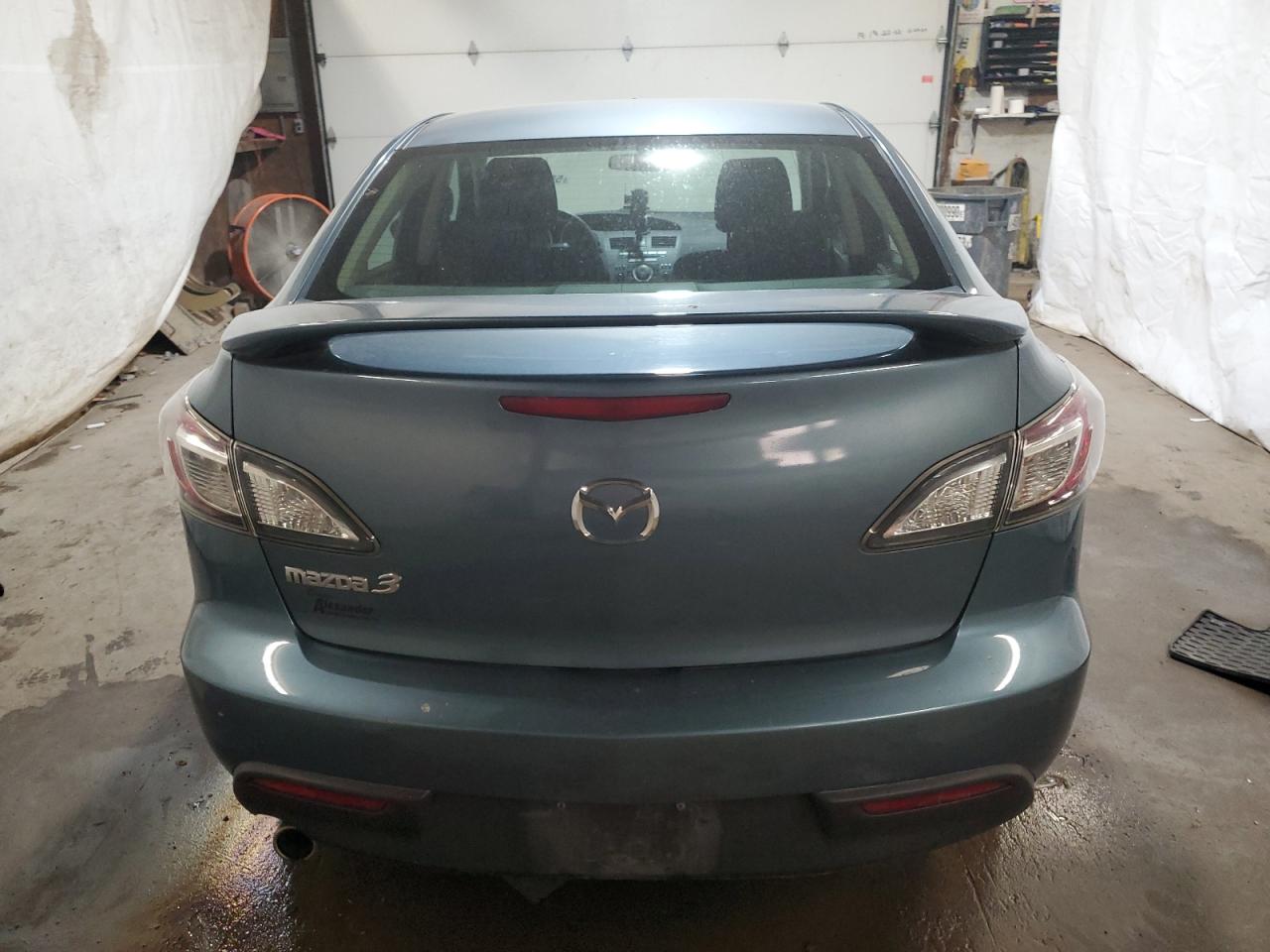 JM1BL1SG1A1274562 2010 Mazda 3 I