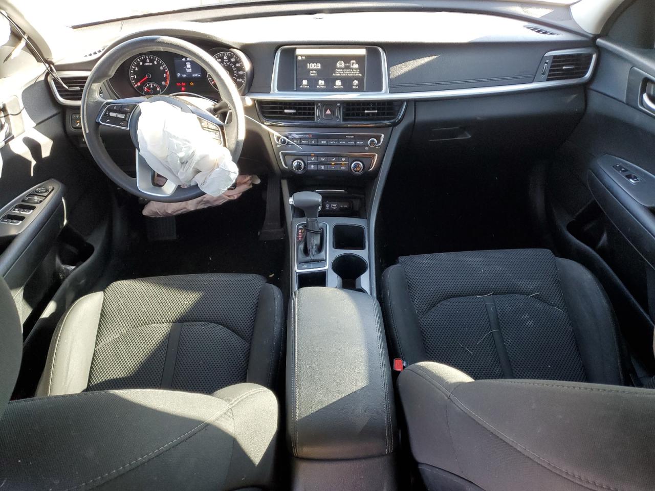 5XXGT4L30LG388806 2020 Kia Optima Lx