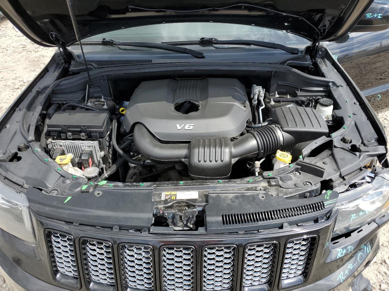 1C4RJFAG0FC893328 2015 Jeep Grand Cherokee Laredo