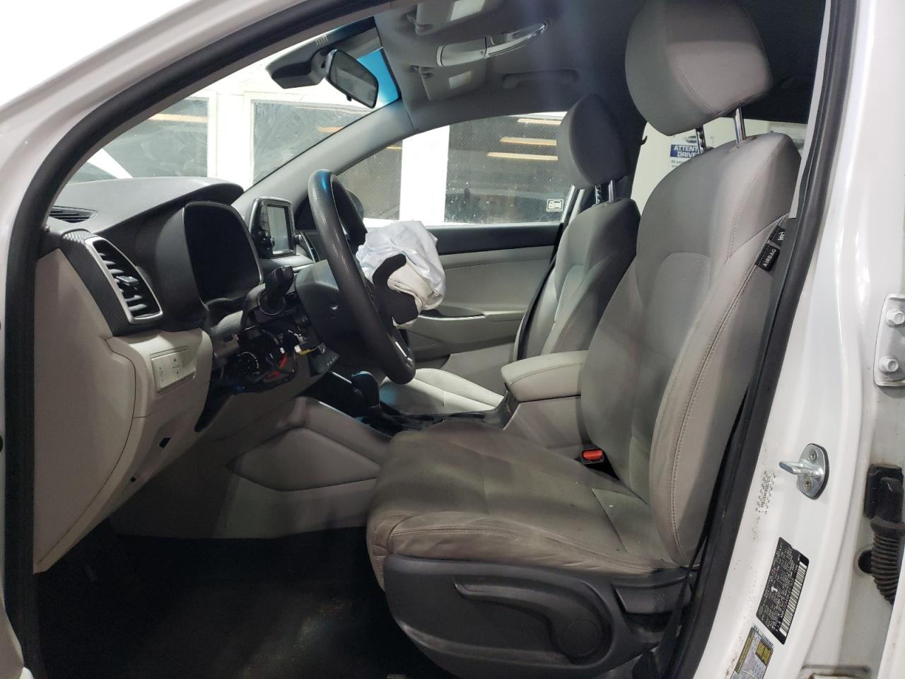 KM8J2CA4XKU017655 2019 Hyundai Tucson Se