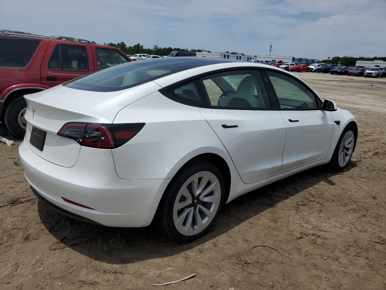 5YJ3E1EA0PF703809 2023 Tesla Model 3