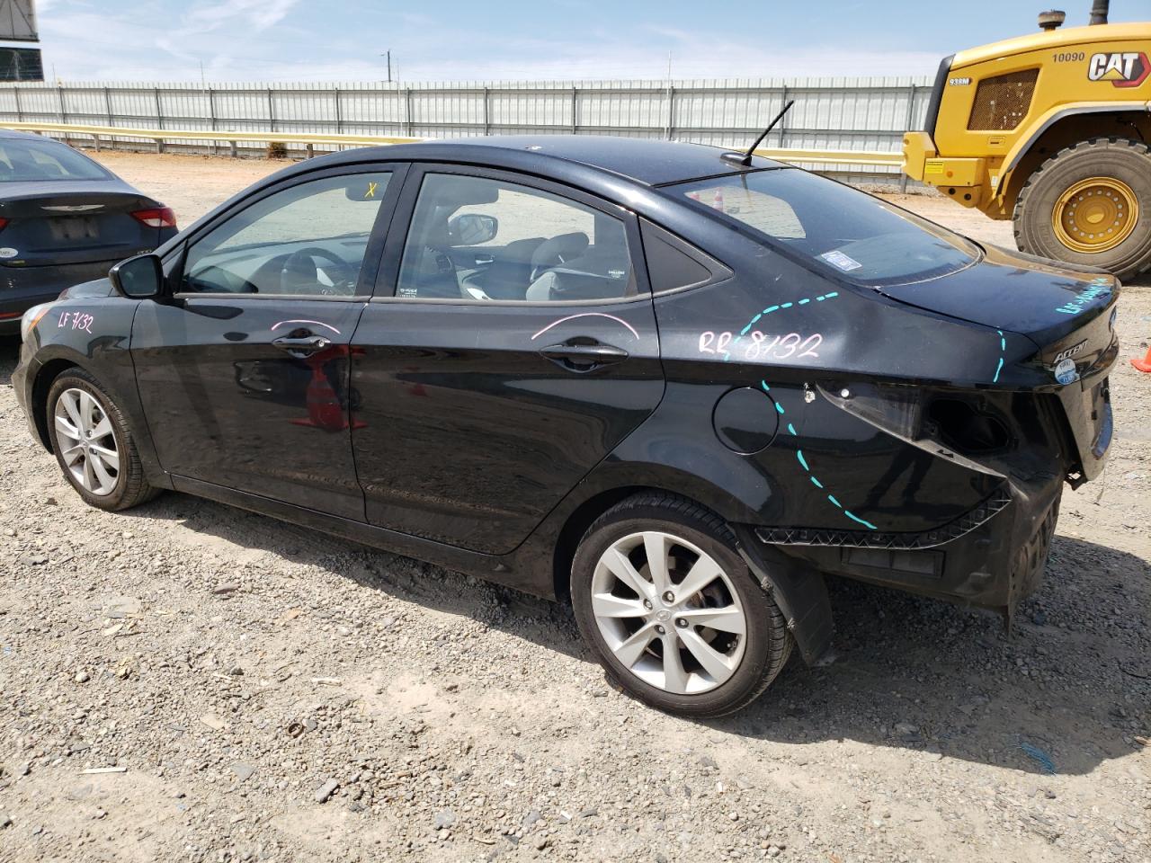 KMHCU4AE1DU444422 2013 Hyundai Accent Gls