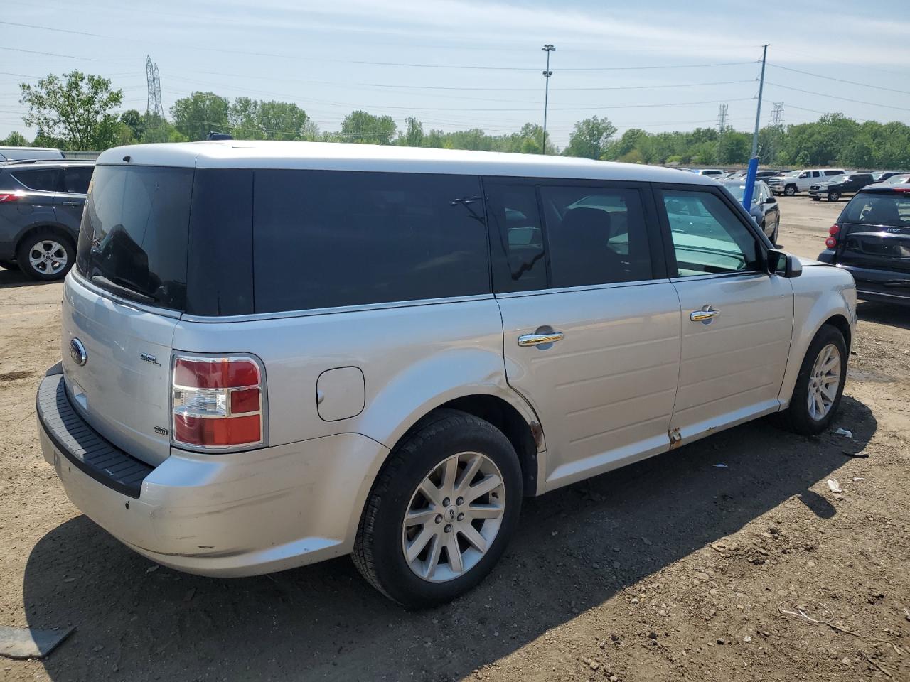 2FMHK6CC5ABA17684 2010 Ford Flex Sel