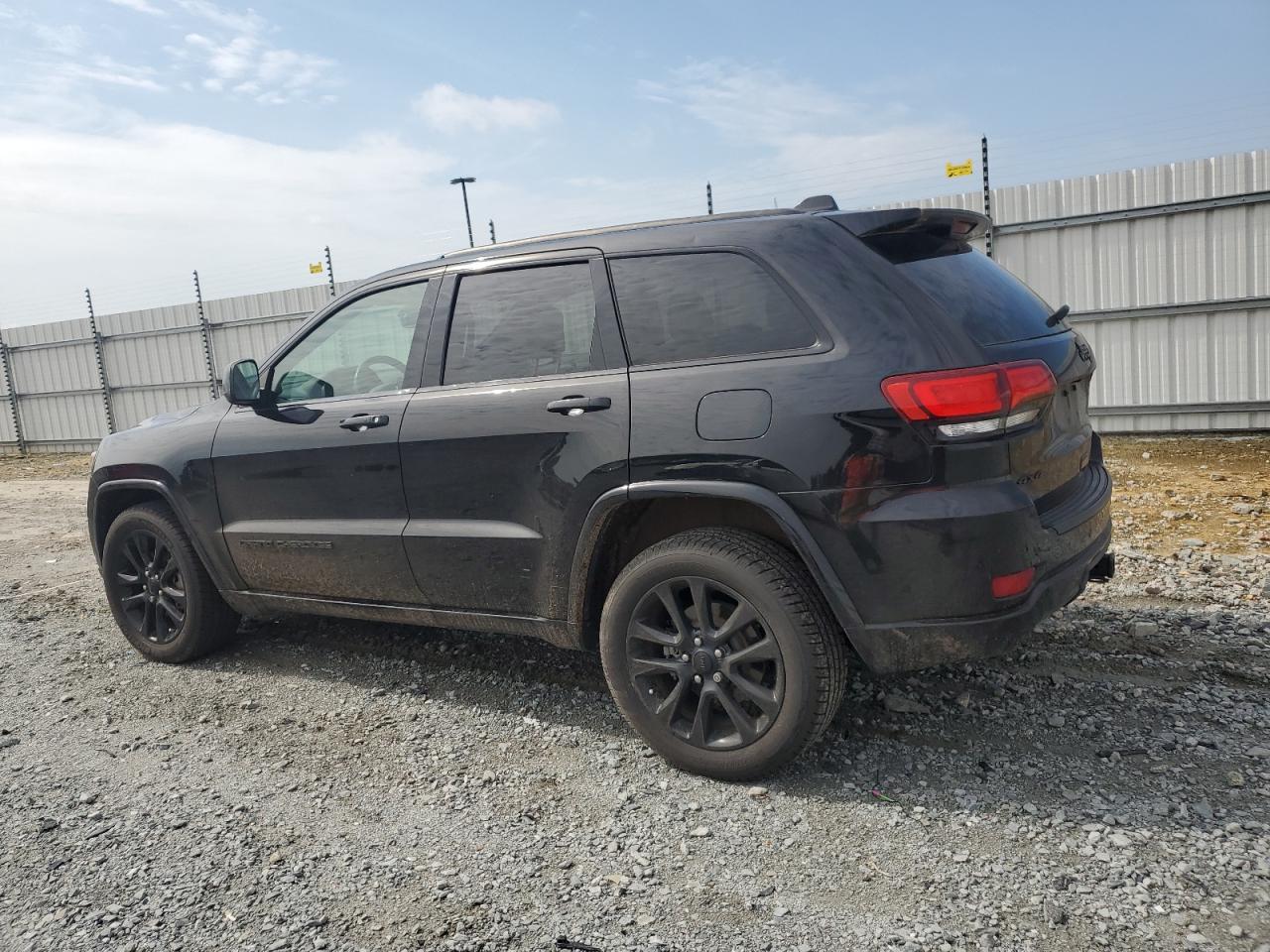 1C4RJFAG2KC635080 2019 Jeep Grand Cherokee Laredo