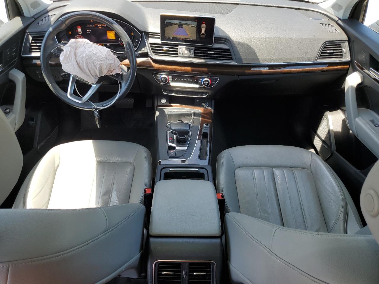 WA1BNAFY6J2189265 2018 Audi Q5 Premium Plus