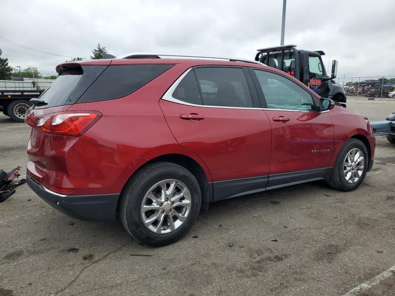 2GNAXJEV3J6274075 2018 Chevrolet Equinox Lt