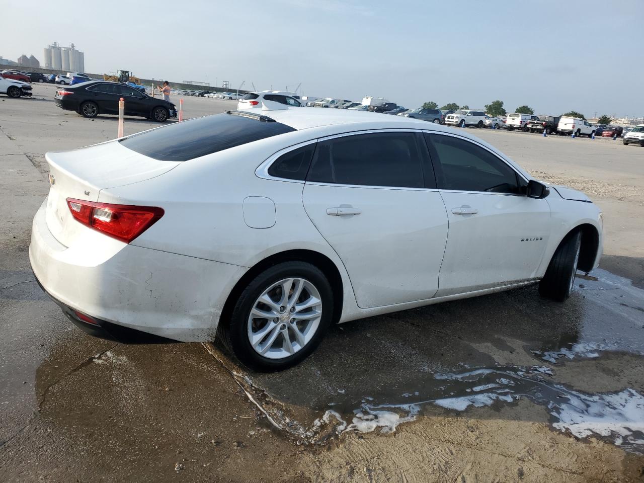 2017 Chevrolet Malibu Lt vin: 1G1ZE5ST4HF115196